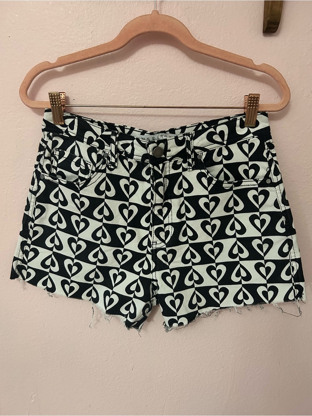 Tinseltown Black & White Heart-Print Women’s Shorts Size 27